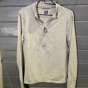 Prana Wonen’s Heather Gray Pullover